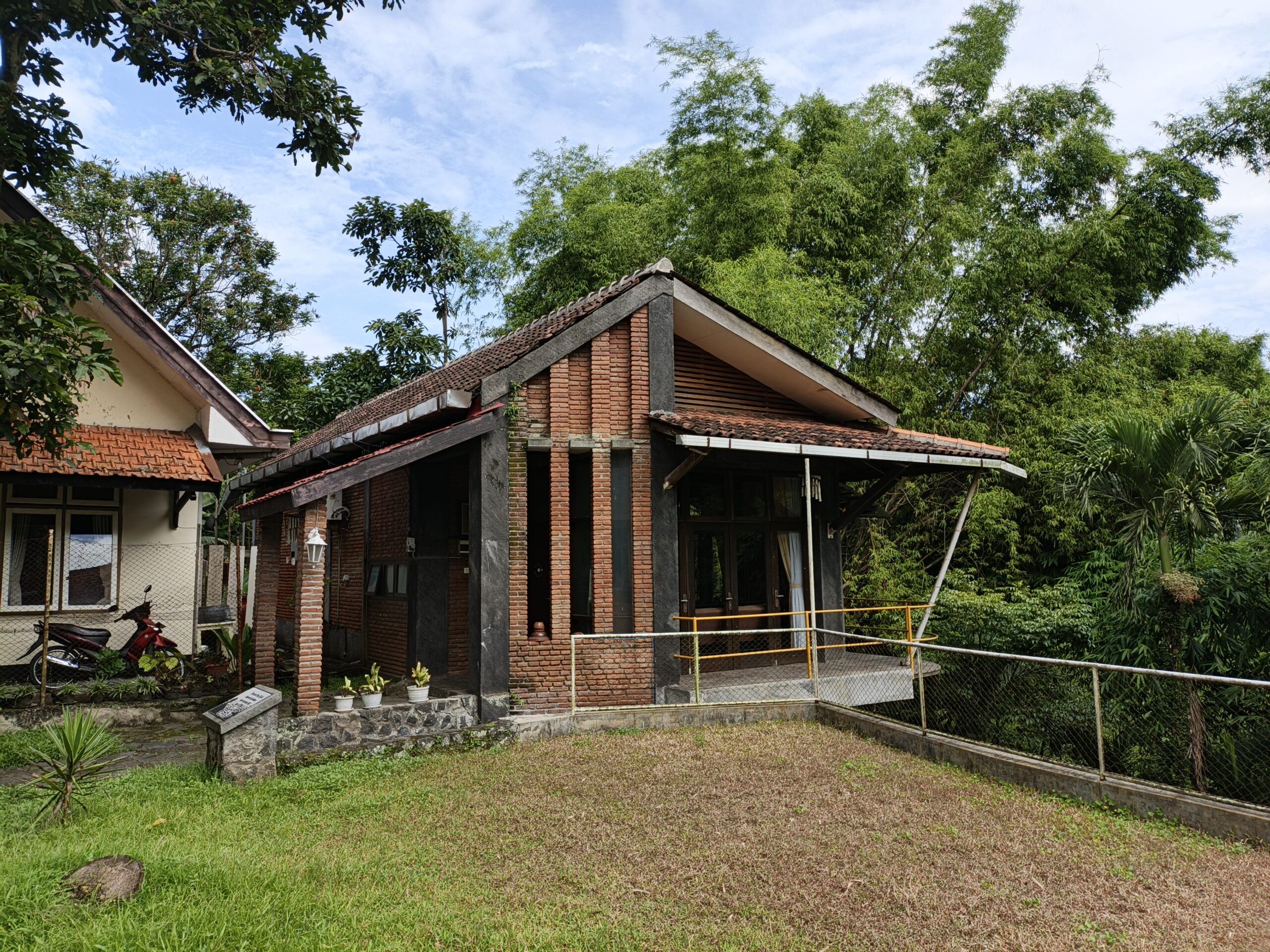Guest House